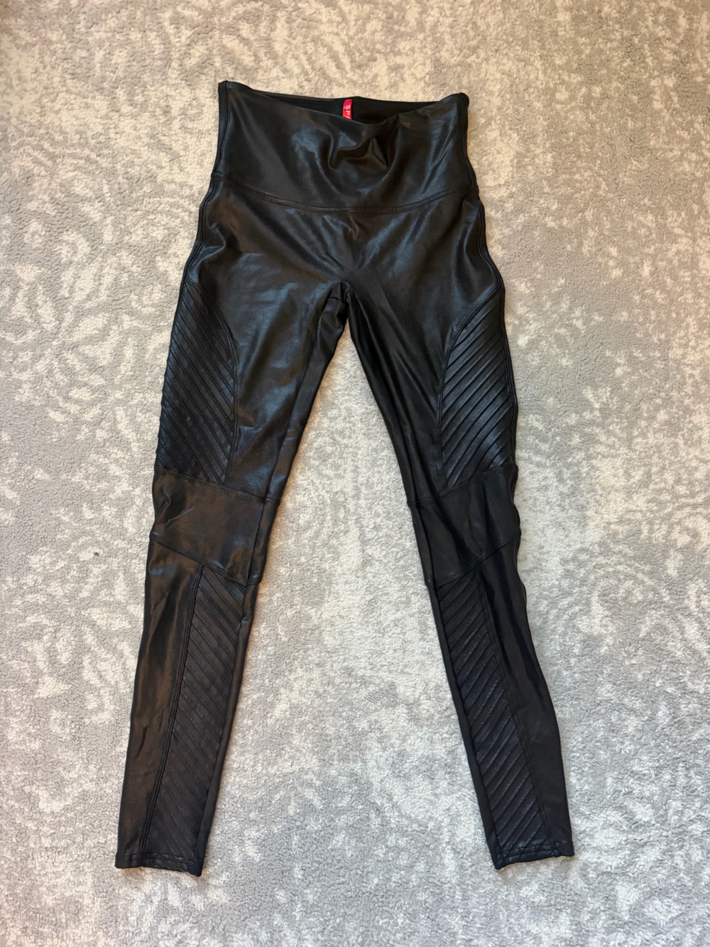 Spanx black Faux Leather Moto Leggings- size medium